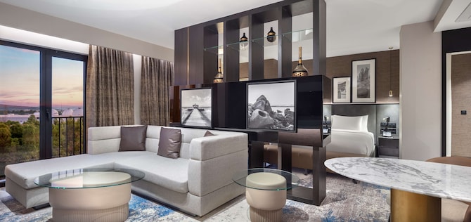 Radisson Hotel Izmir Aliaga - Suite