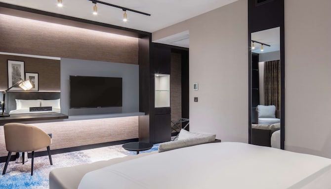 Radisson Hotel Izmir Aliaga - Junior Suite