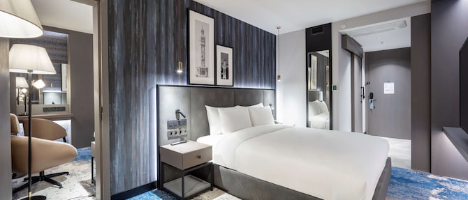 Radisson Hotel Izmir Aliaga - Friends & Family Stay - 2 Connected Rooms
