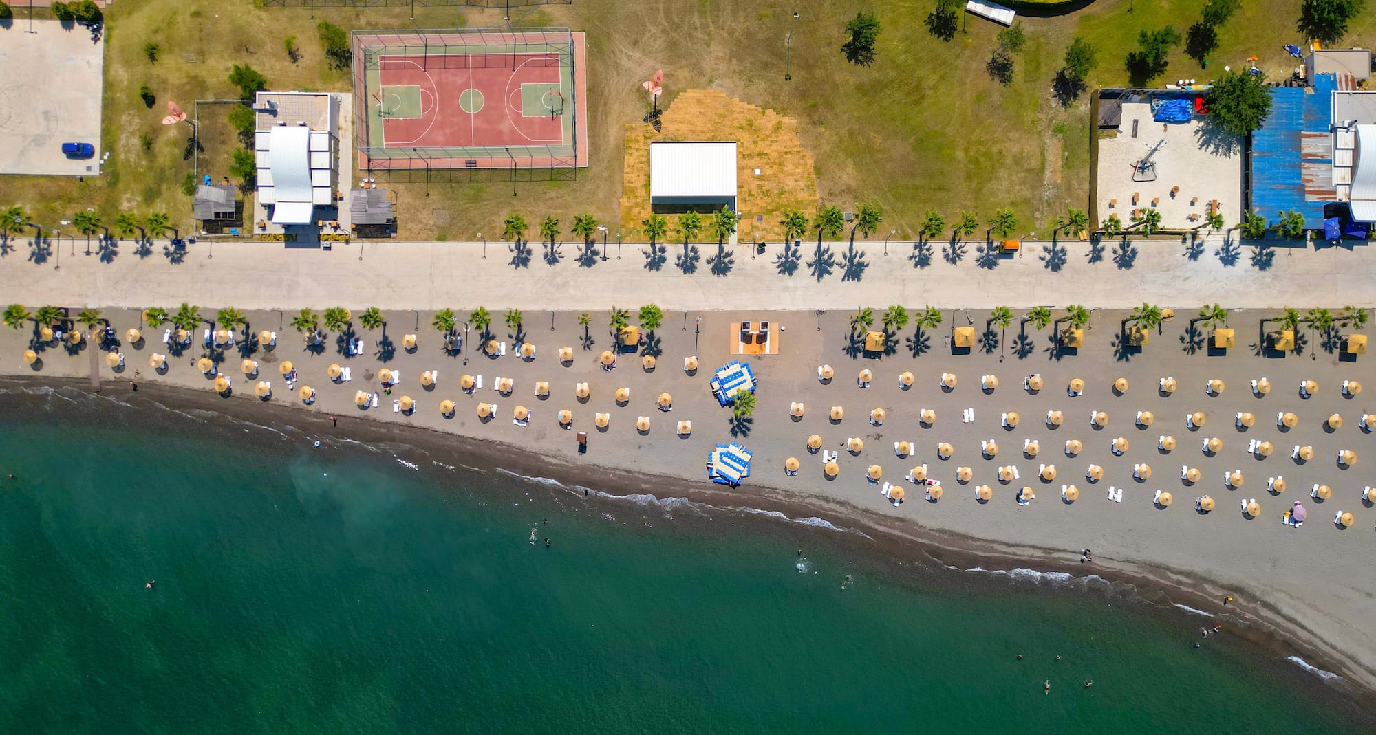 Radisson Hotel Izmir Aliaga - Exterior