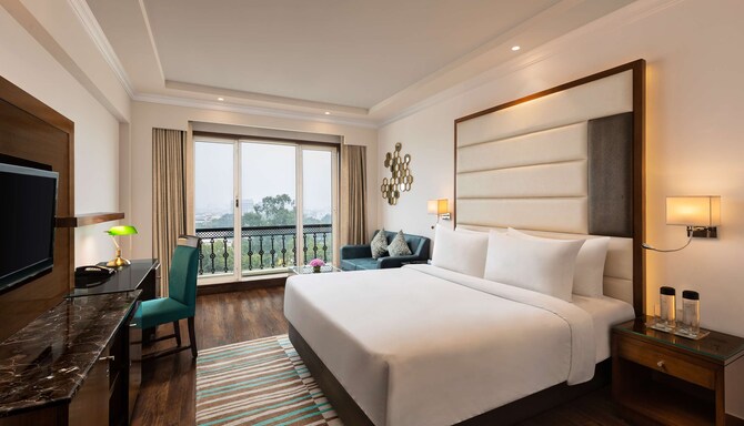 Radisson Hotel Jaipur City Center - Superior Room