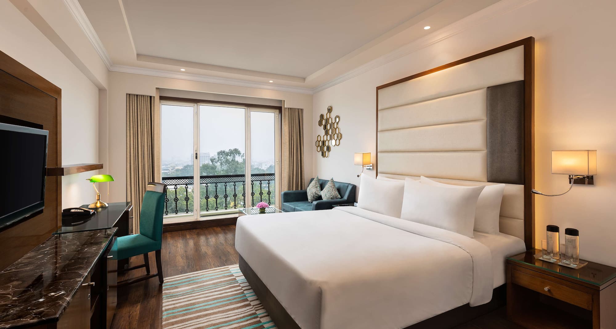 Radisson Hotel Jaipur City Center - Superior Room