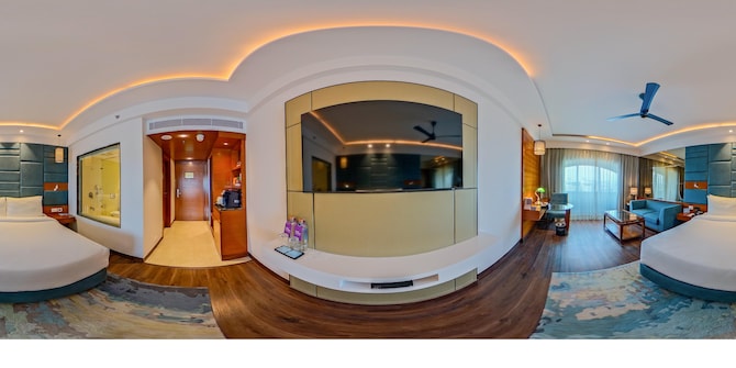 Radisson Hotel Jaipur City Center - Business Class Room