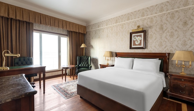 Radisson Hotel Jalandhar - Standard Room