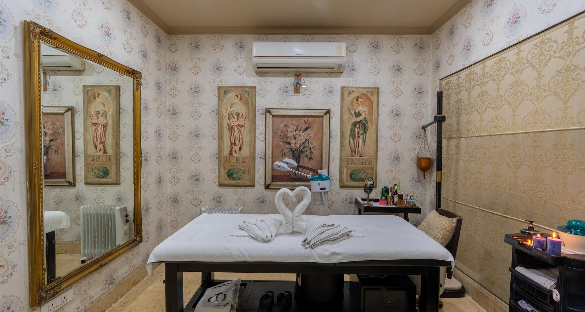 Radisson Hotel Jalandhar - Massage Room