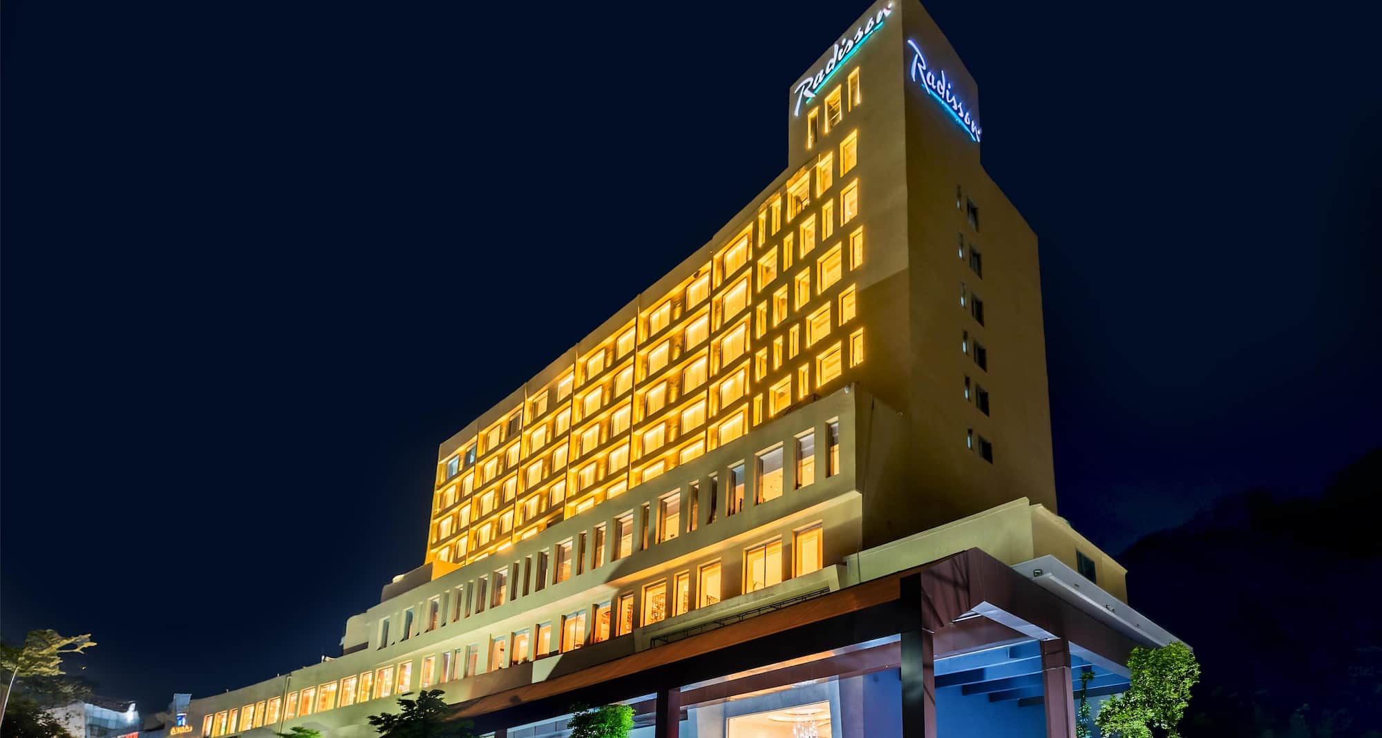 Radisson Hotel Jamshedpur - Facade