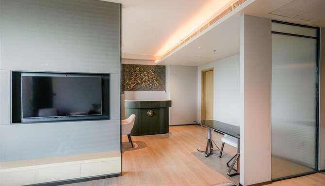 Radisson Hotel Jamshedpur - Presidential Suite Living Room