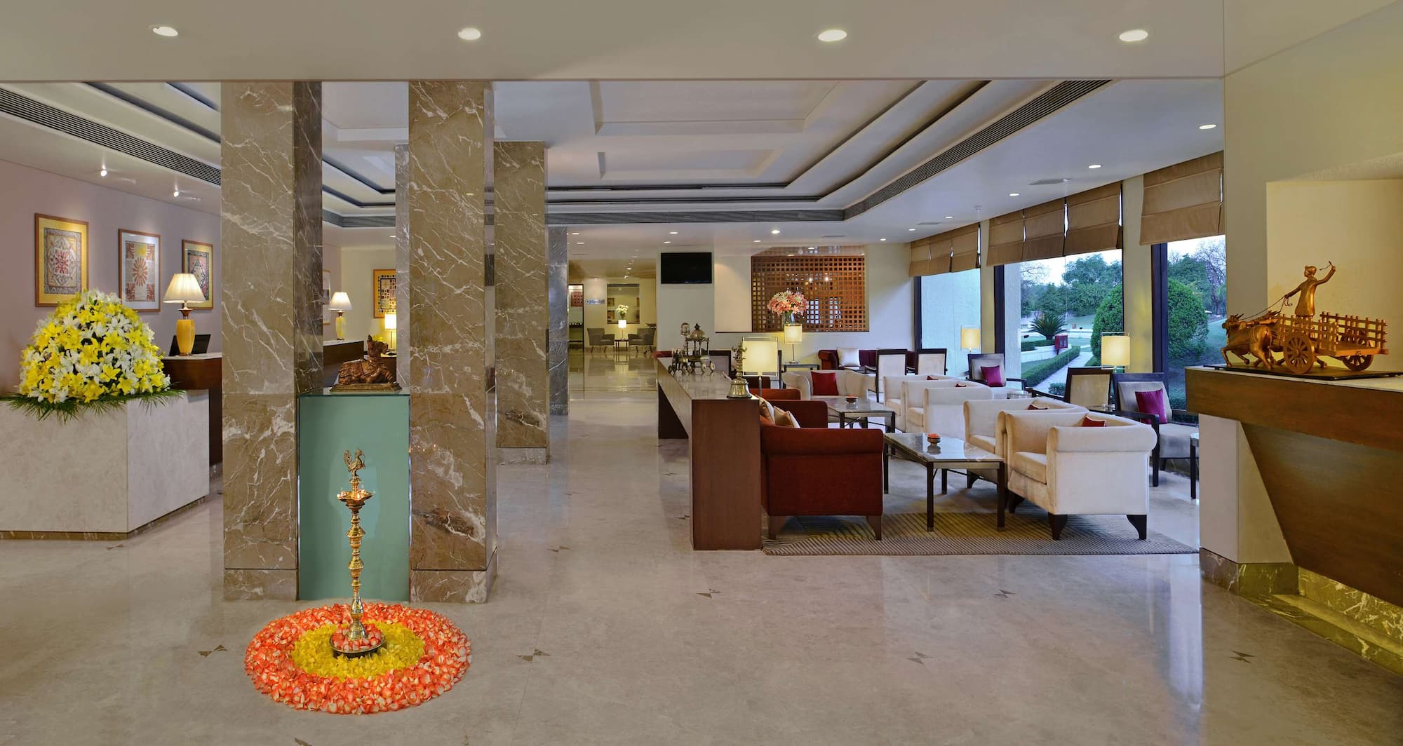 Radisson Jass Khajuraho - Lobby