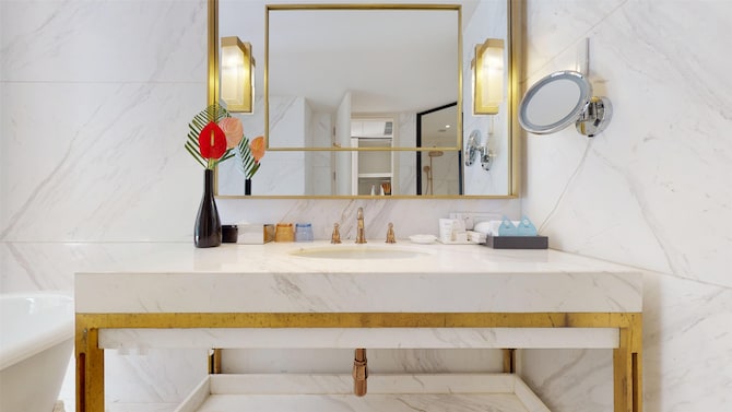 Radisson Hotel Jass Shimla - Suite