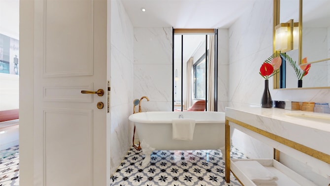 Radisson Hotel Jass Shimla - Suite