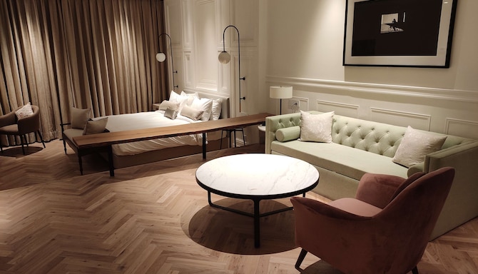 Radisson Hotel Jass Shimla - Suite