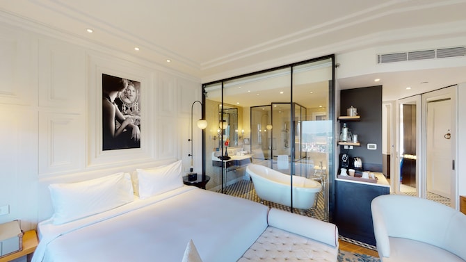Radisson Hotel Jass Shimla - Junior Suite
