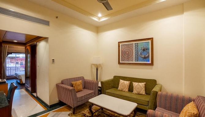 Radisson Hotel Jodhpur - Junior Suite
