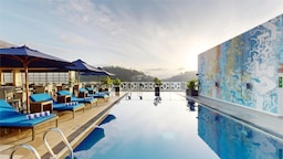 Radisson Hotel Kandy - Bommu Lounge Bar