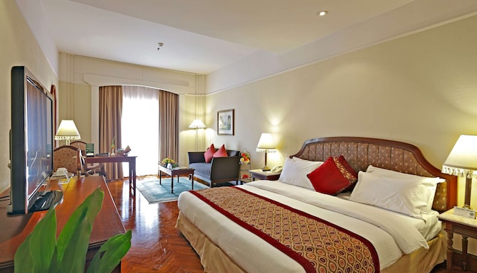 Radisson Hotel Kathmandu - Business Class Room