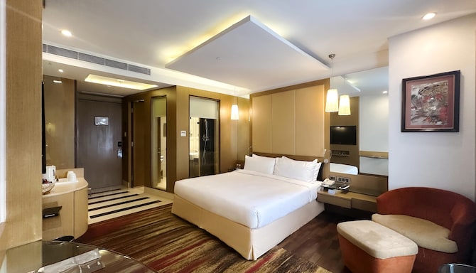 Radisson Hotel Kathmandu - Premium King Room