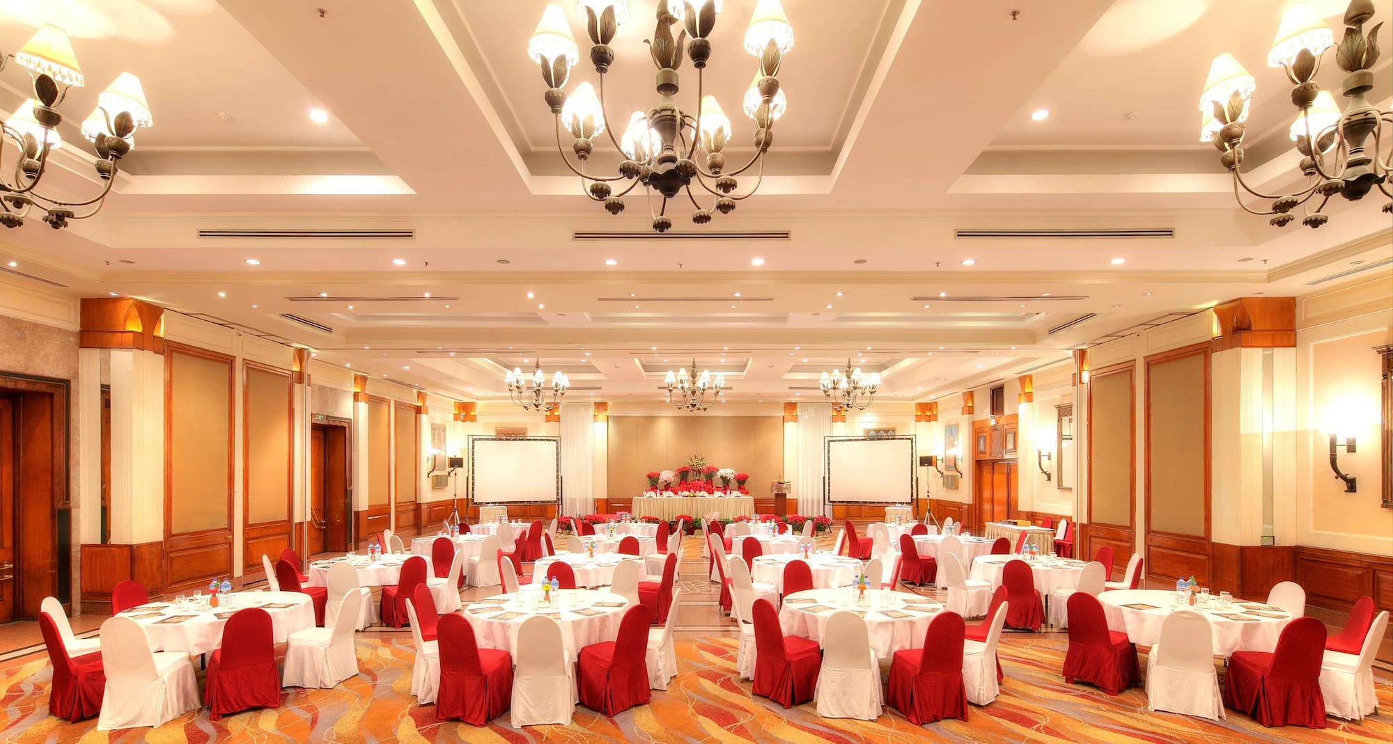 Radisson Hotel Kathmandu - Ashesh IMG