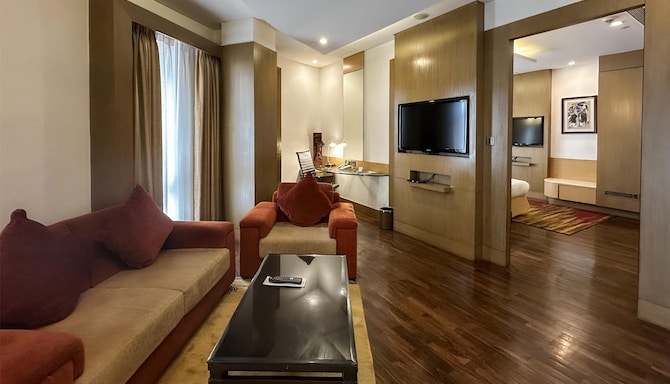 Radisson Hotel Kathmandu - Premium Suite