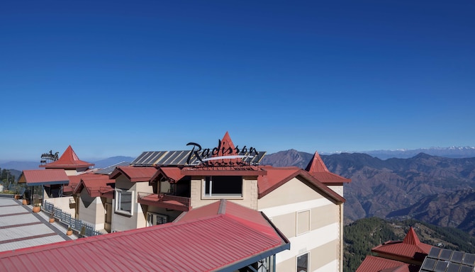 Radisson Hotel Kufri Shimla - Exterior