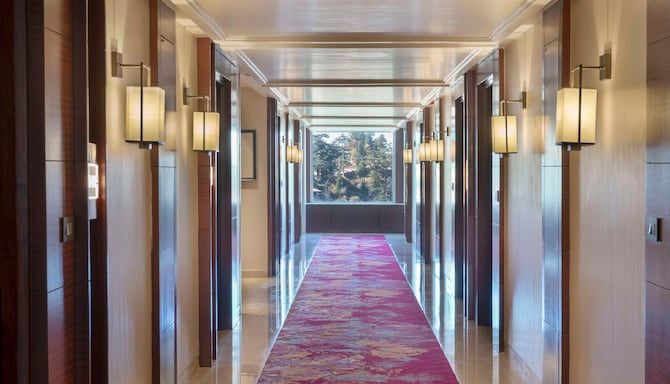 Radisson Hotel Kufri Shimla - Room Corridor
