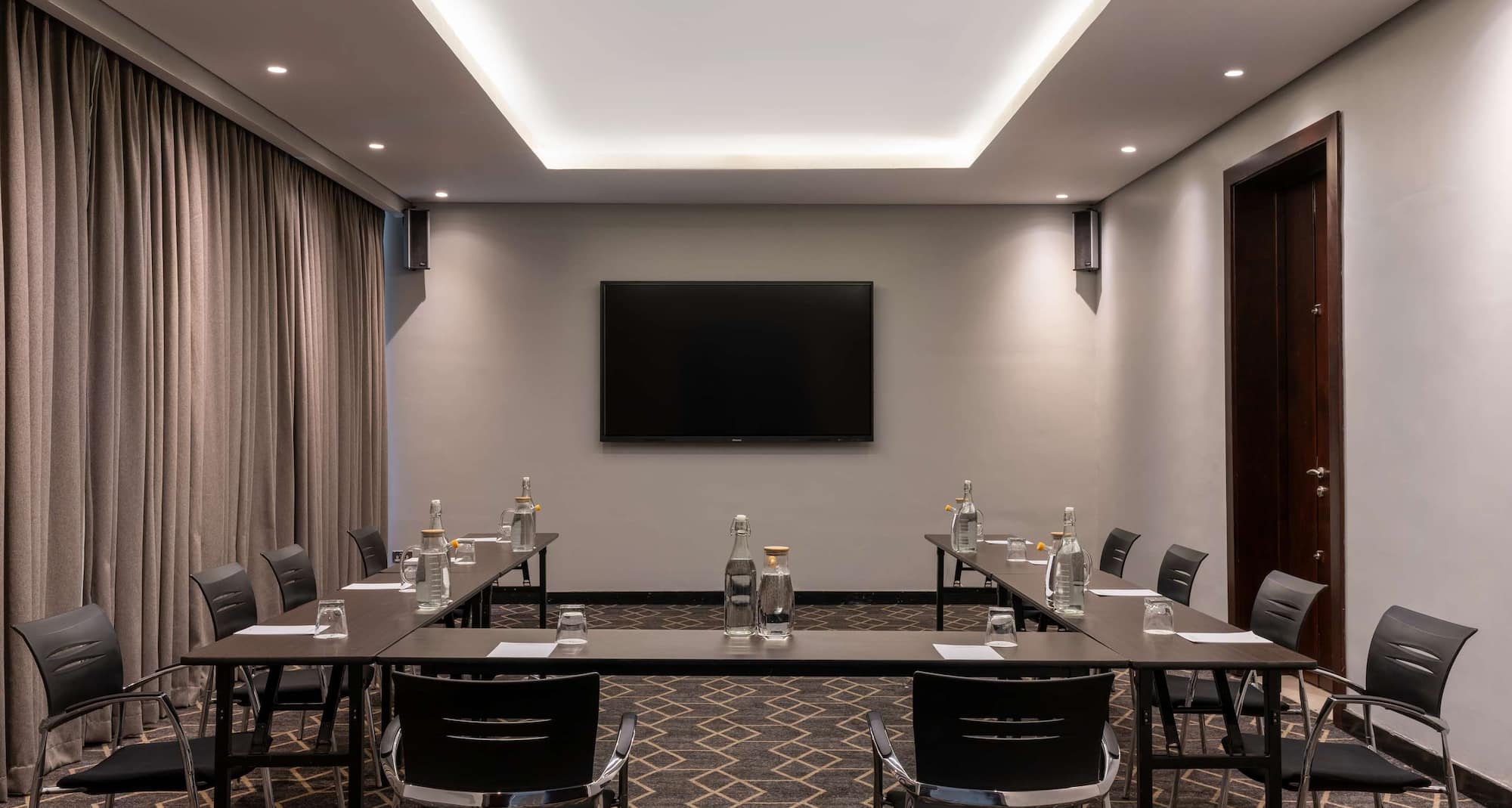 Radisson Hotel Lagos Ikeja - Meetings Events U-Shape