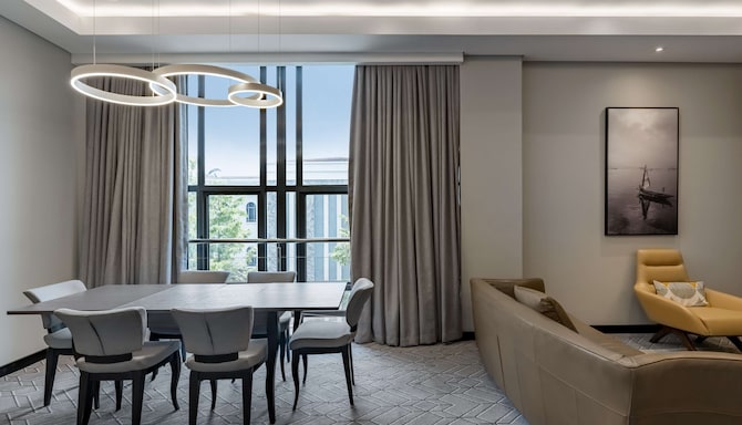 Radisson Hotel Lagos Ikeja - Presidential Suite