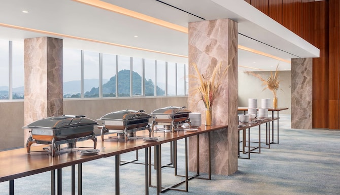 Radisson Hotel Lampung Kedaton - Ballroom Foyer