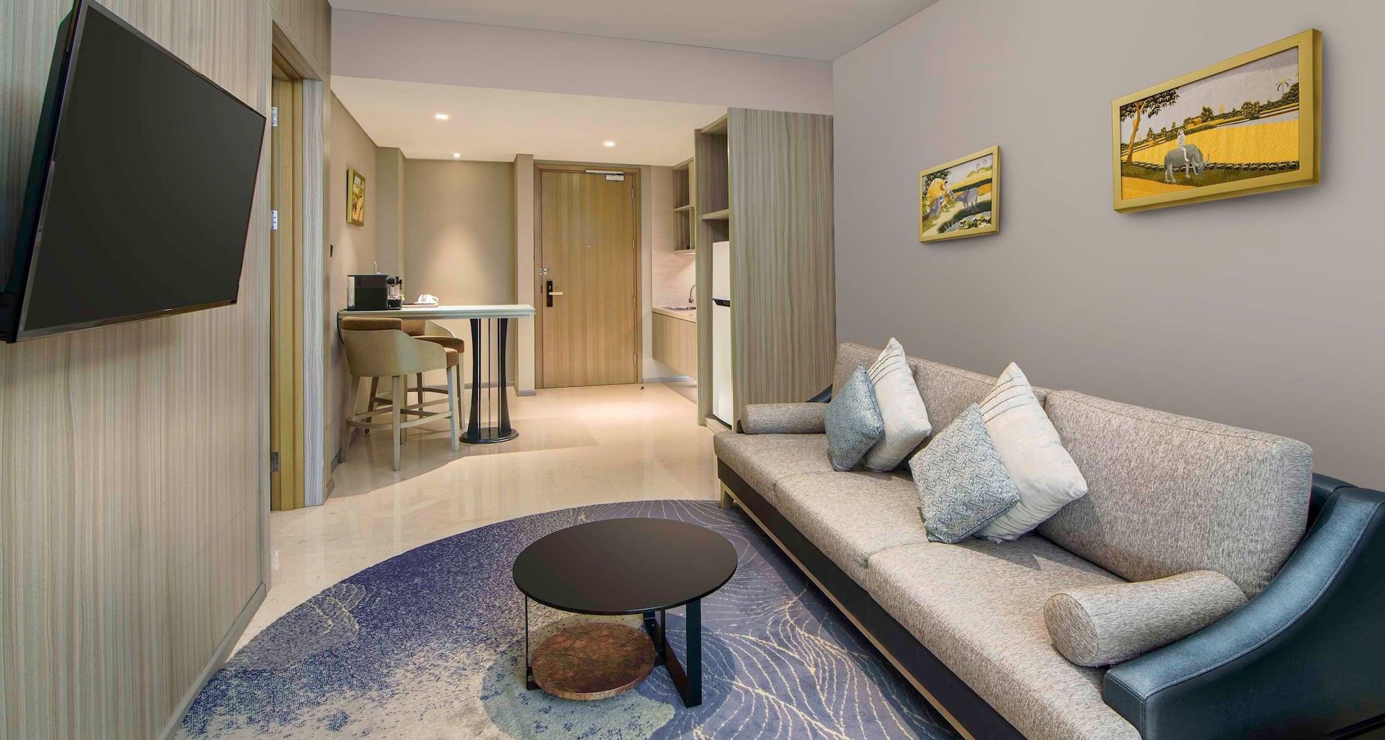 Radisson Hotel Lampung Kedaton - One Bedroom Suite Living Room