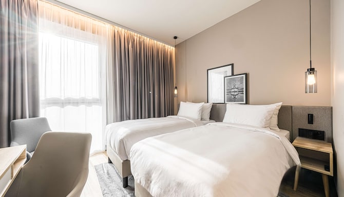 Radisson Hotel Leipzig - Standard Room - High Floor