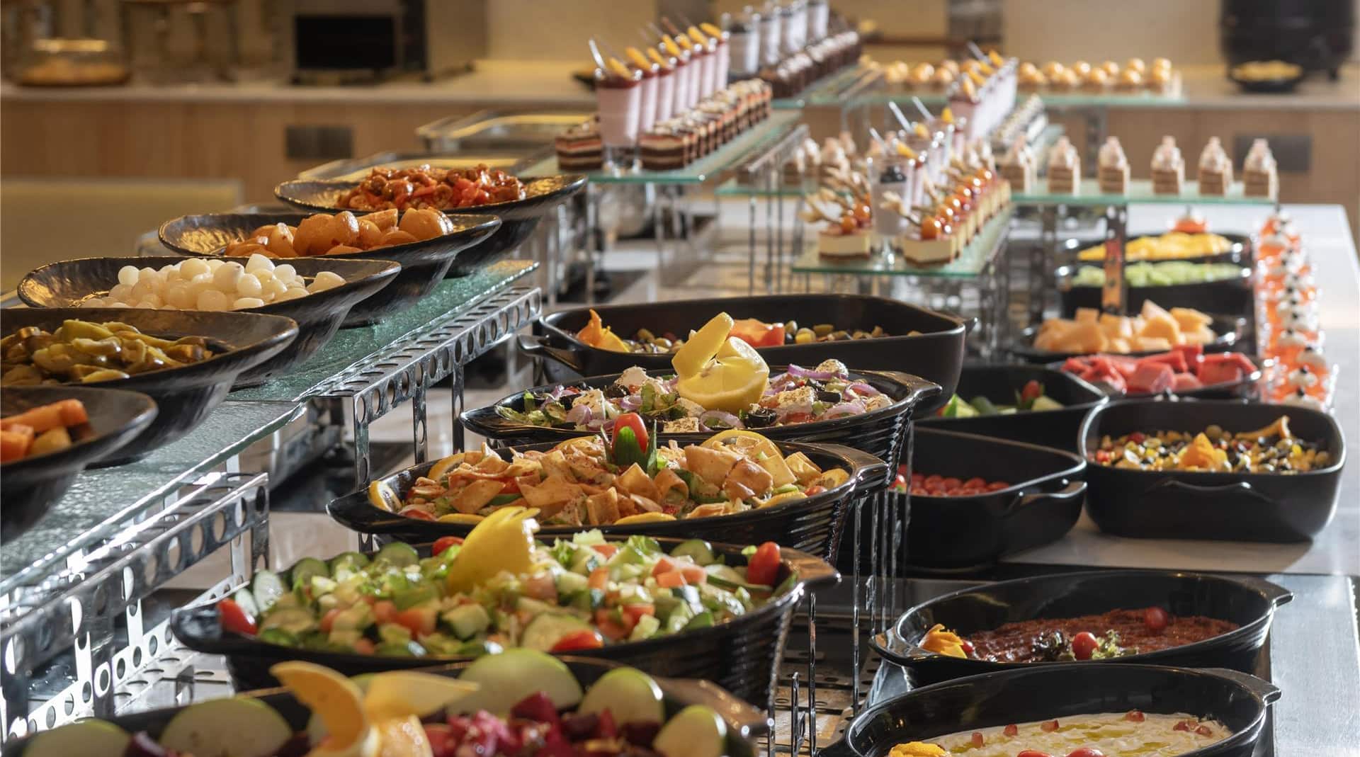 Radisson Hotel Madinah - The View Restaurant