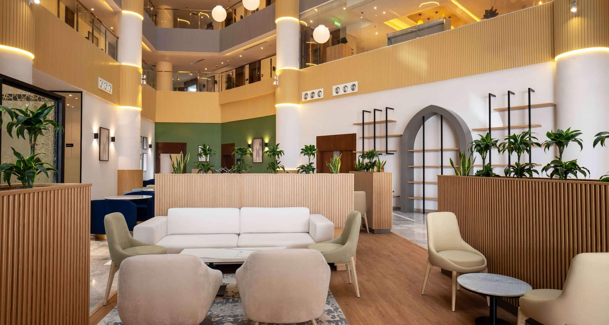 Radisson Hotel Madinah - منظر البهو