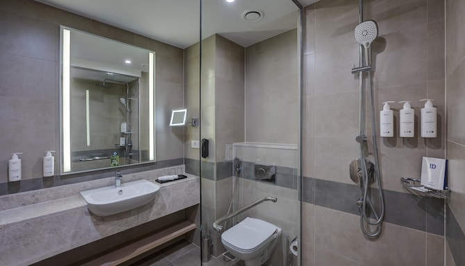 Radisson Hotel Makkah Thakher City - Bathroom