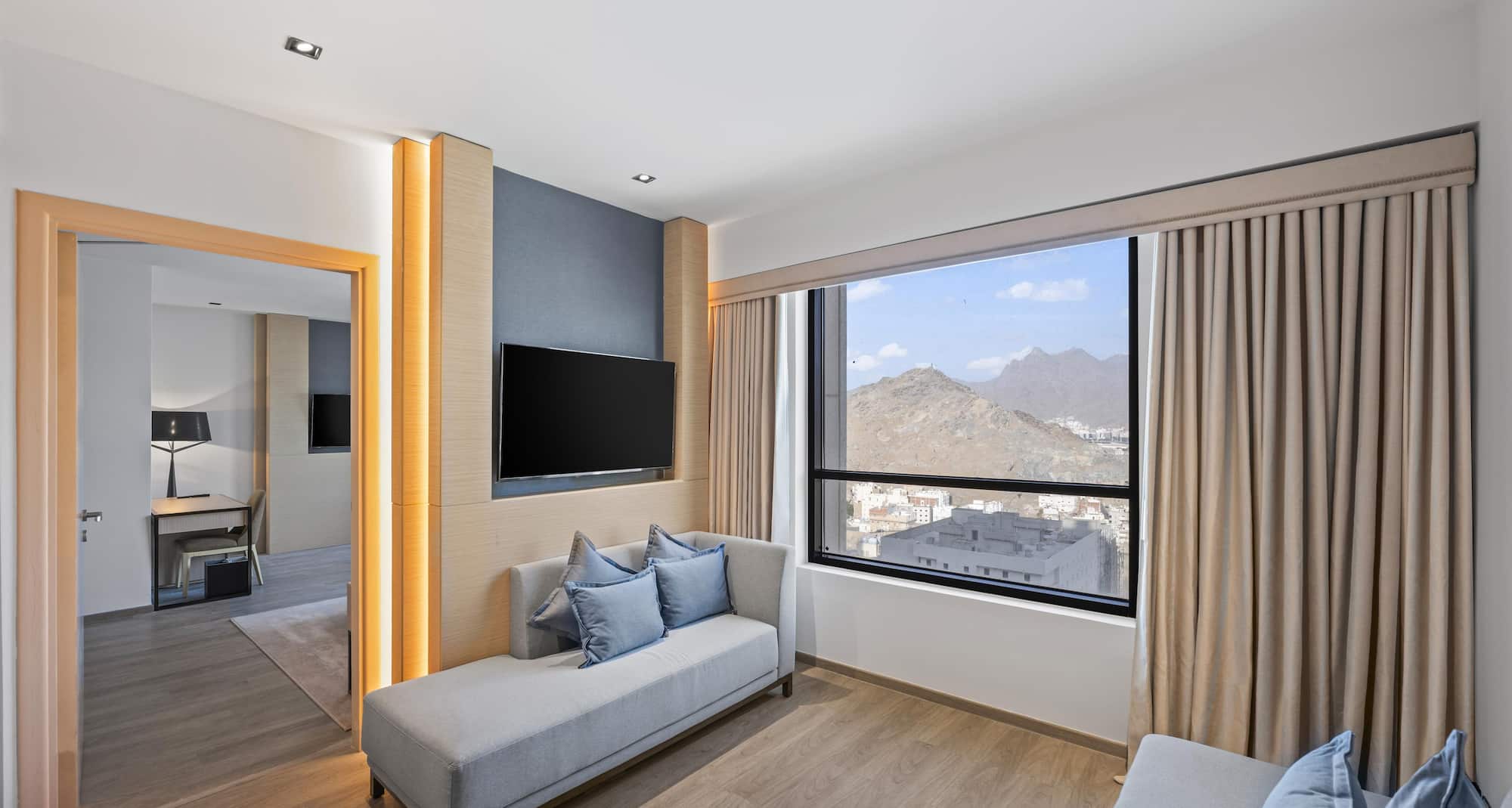 Radisson Hotel Makkah Thakher City - Junior Suite