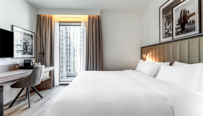 Radisson Hotel Manchester City Centre, A Verified Net Zero Hotel