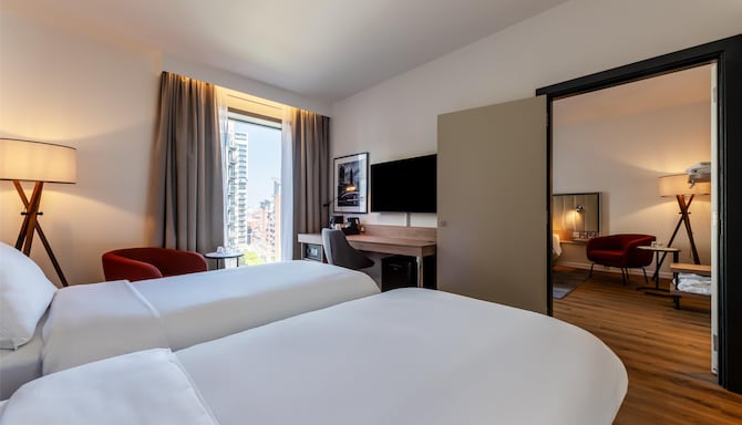 Radisson Hotel Manchester City Centre, A Verified Net Zero Hotel - Pokój dla gości