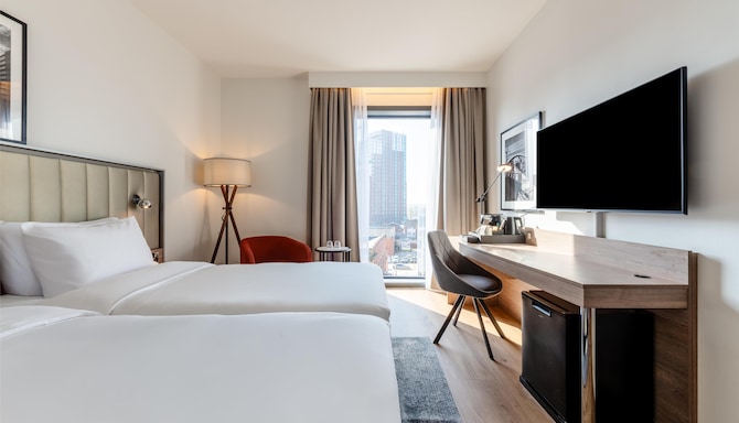 Radisson Hotel Manchester City Centre, A Verified Net Zero Hotel