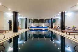 Radisson Hotel Manchester City Centre, A Verified Net Zero Hotel - Swimming Pool