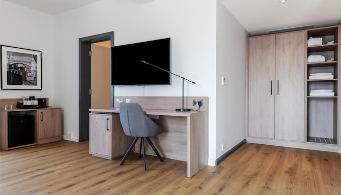 Radisson Hotel Manchester City Centre, A Verified Net Zero Hotel - Suita