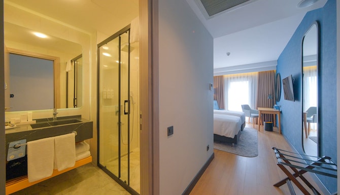 Radisson Hotel Mersin - Standard Room