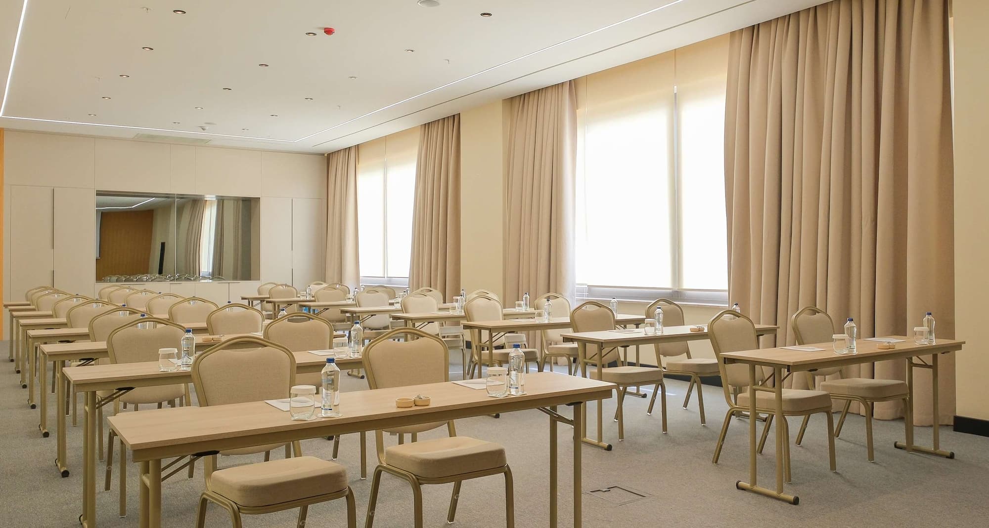 Radisson Hotel Mersin - Meeting room