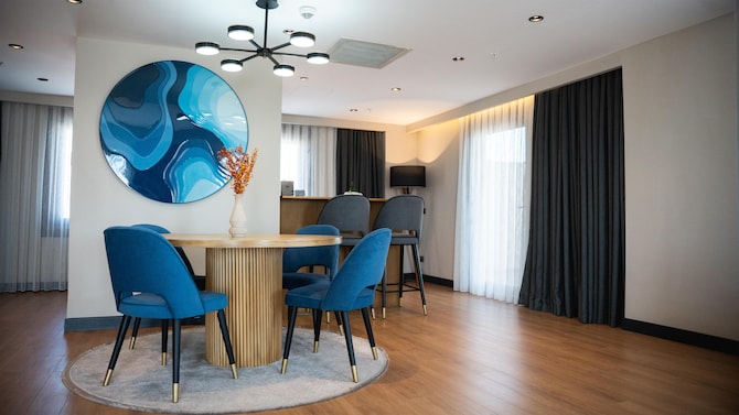 Radisson Hotel Mersin - Люкс кухня / мини-кухня