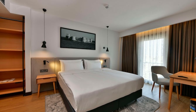 Radisson Hotel Mersin - Suite - Sea View