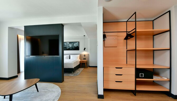 Radisson Hotel Mersin - Junior Suite - Terrace and Sea View