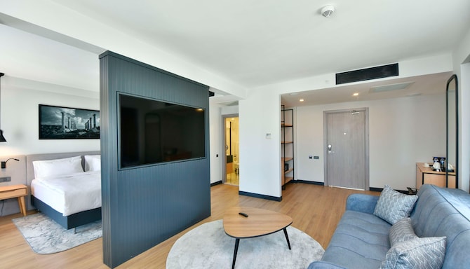 Radisson Hotel Mersin - Suite - Sea View