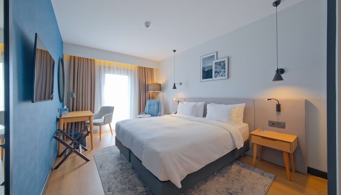 Radisson Hotel Mersin - Junior Suite - Sea View