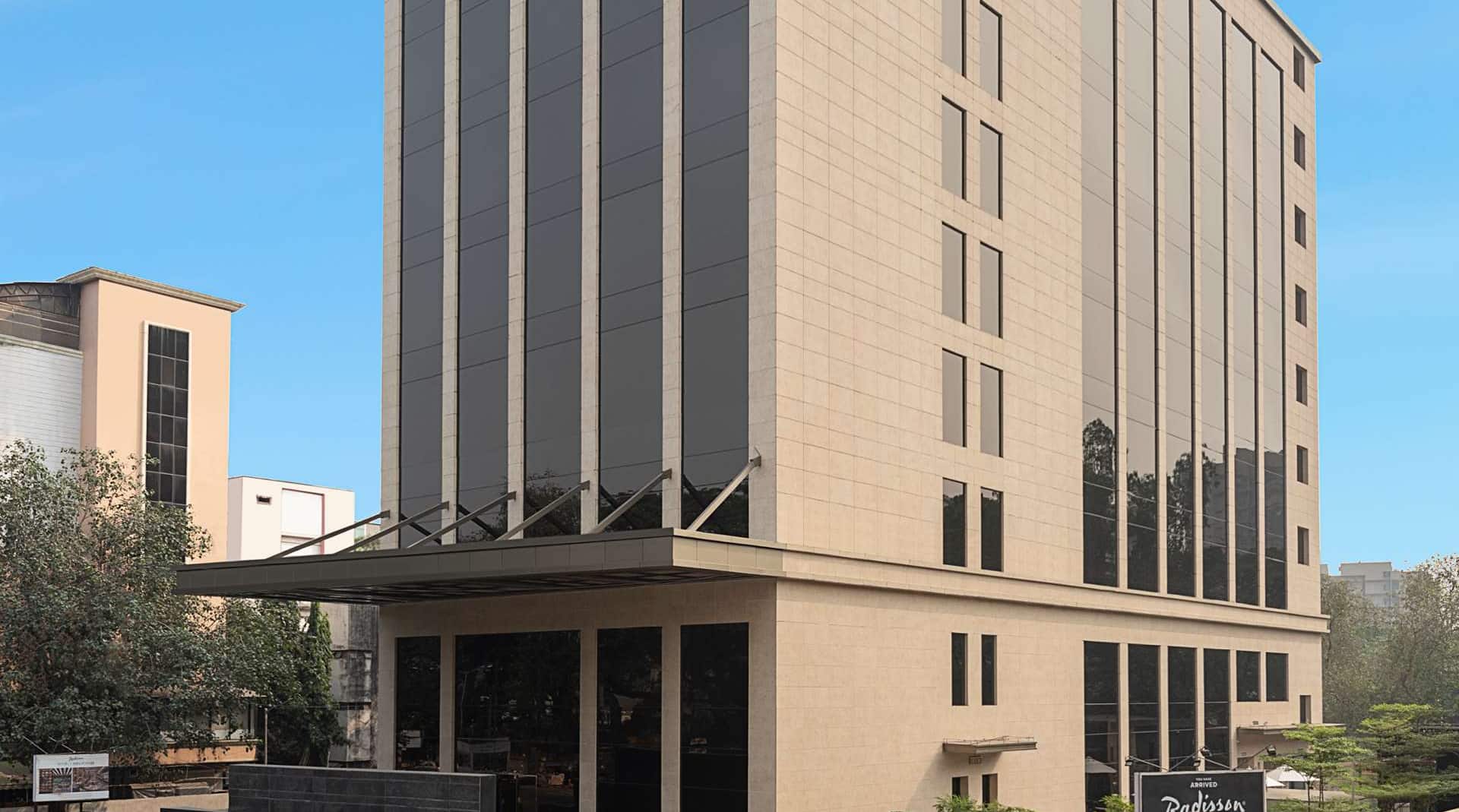 Radisson Mumbai Andheri MIDC - Exterior front