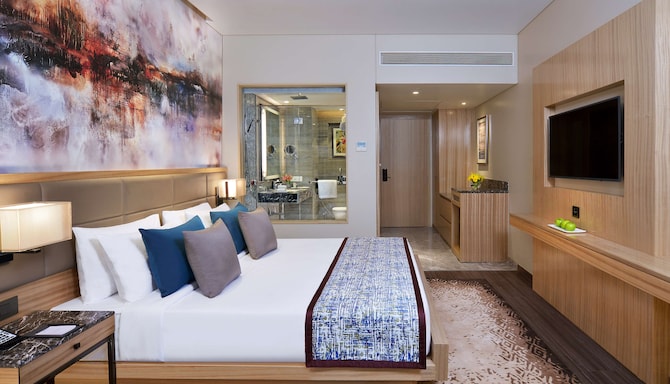 Radisson Hotel Mumbai Andheri MIDC - Superior Room