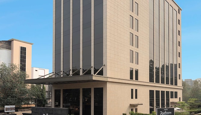 Radisson Hotel Mumbai Andheri MIDC - Exterior front