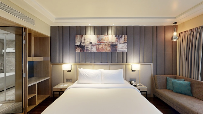 Radisson Hotel Mumbai Andheri MIDC - Suite