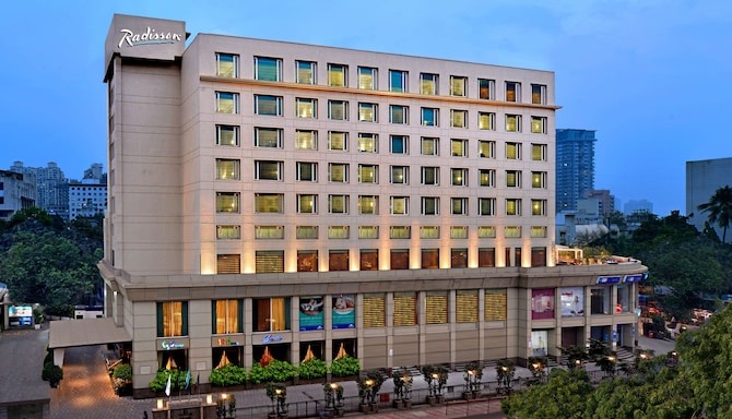 Radisson Hotel Mumbai Goregaon - Utvändig utsikt